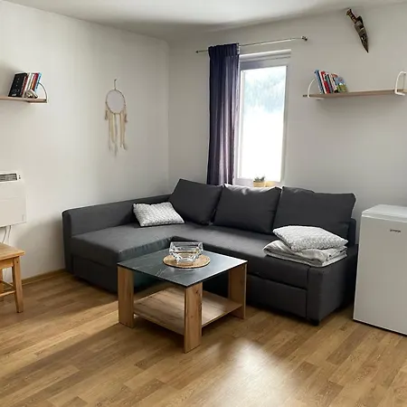 Apartma Confine