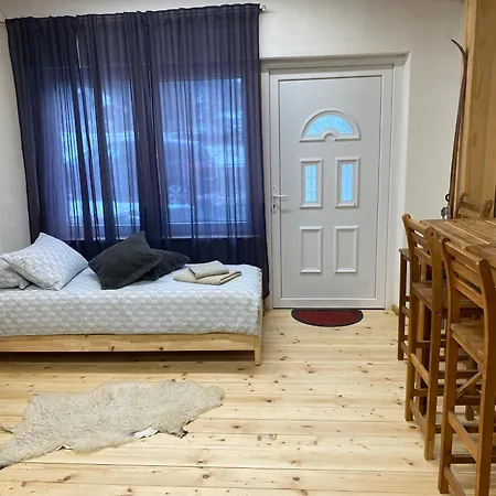 Apartma Confine